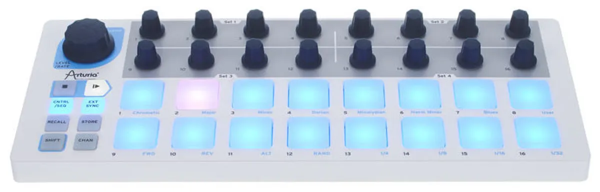 Arturia Beatstep Midi controller