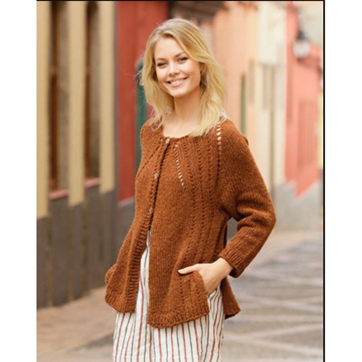 Autumn Spice Cardigan by DROPS Design - Jakke Strikkeopskrift str. S - - Large