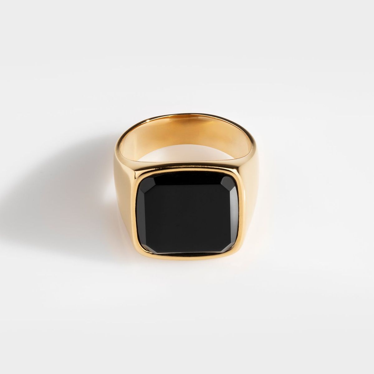 Black Onyx Oversize Signature - Guldtonet ring - Str. 11 - Herre - Northern Legacy