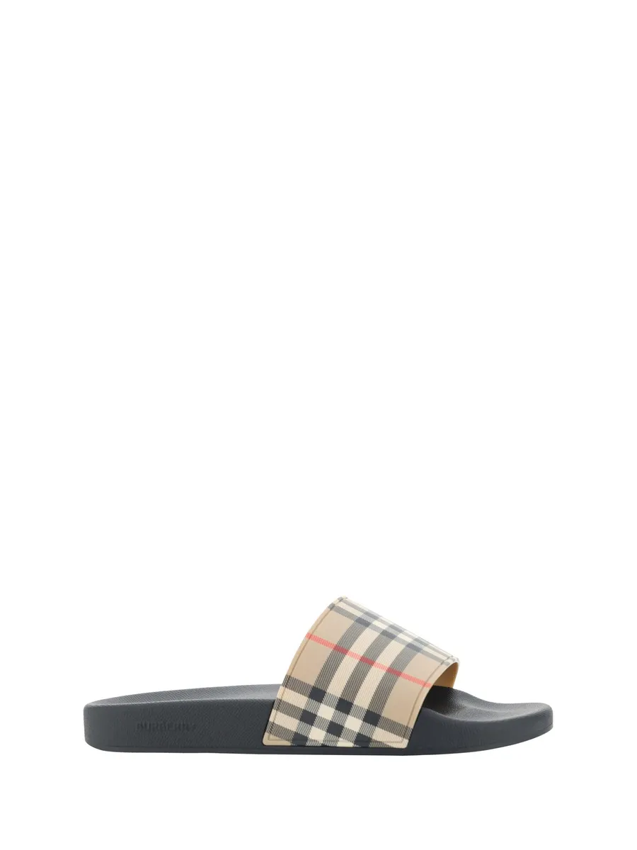 Burberry Brown Rubber Slides Sandalers