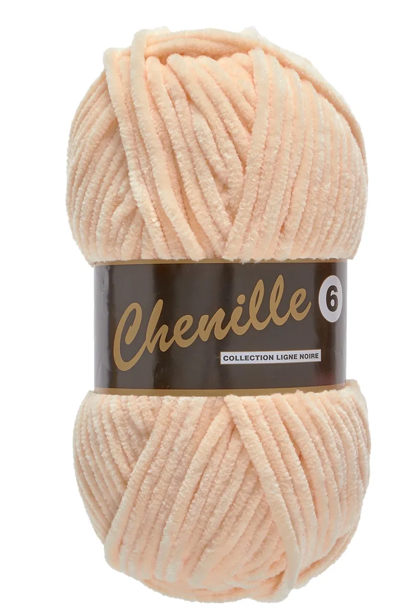 Chenille 6, lys fersken, 100 g, nr. 218