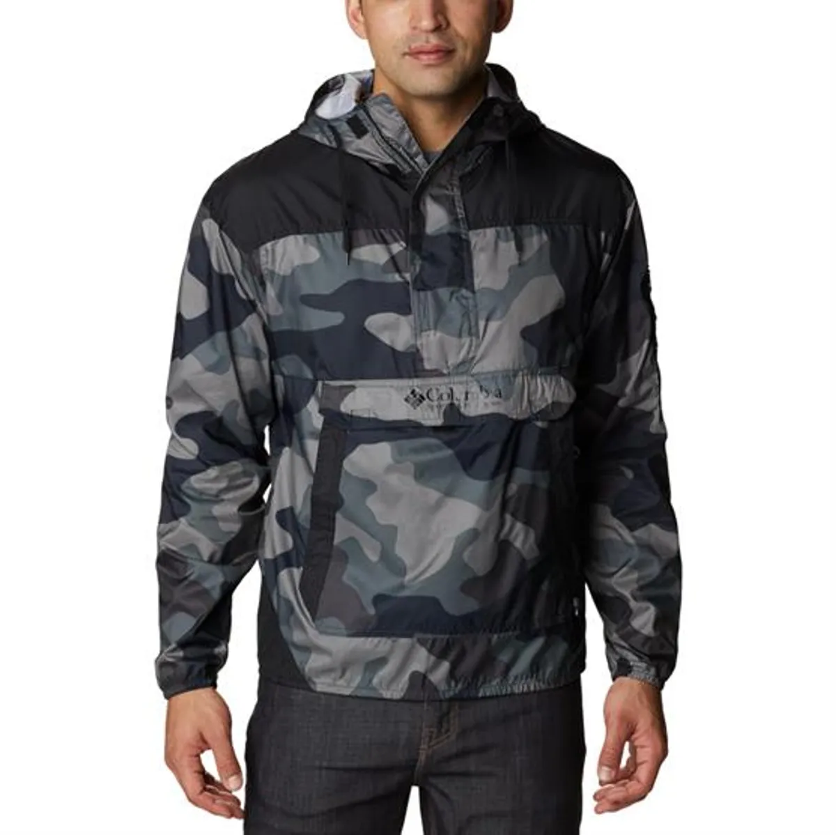 Columbia Challenger Windbreaker Mens, Black Mod Camo