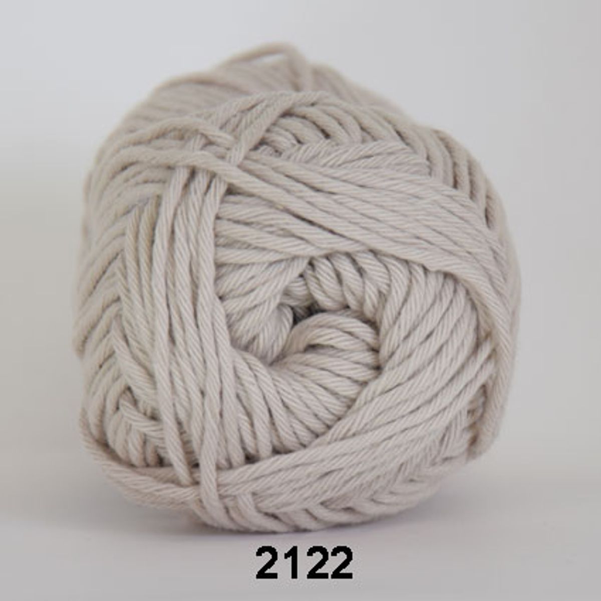 Cotton 8/8, beige, 50 g, nr. 2122