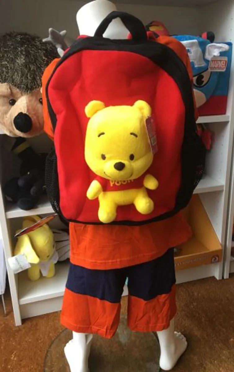 Disney - Winnie The Pooh - Pooh - Skoletaske/RygsÃ¦k Backpack - Bag/Taske - Super nuttet - Plush/Bamse