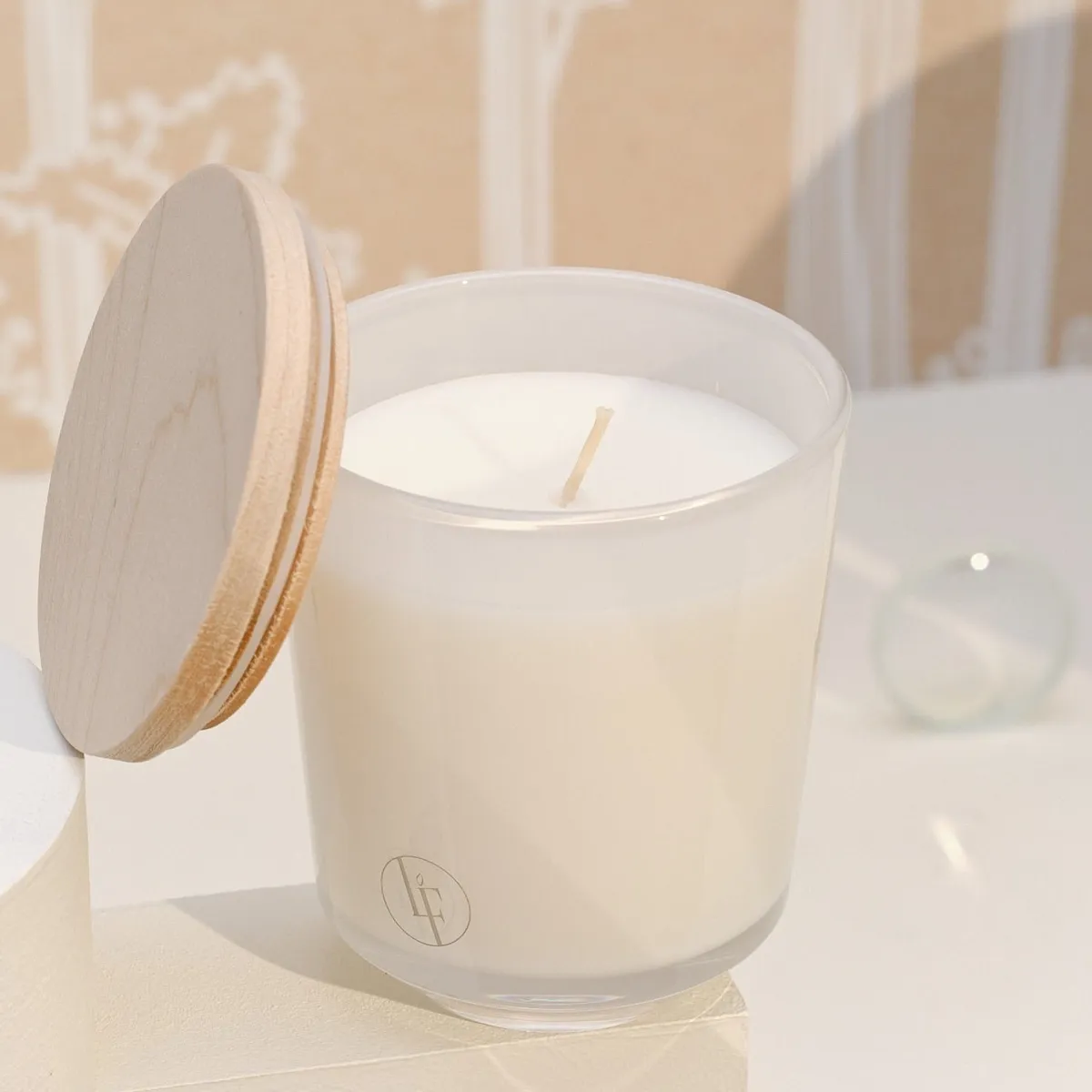 DUFTLYS MED THE FOREST - KRYDRET DUFT - Scented Candle / Duftlys - Bougies la Francaise - BLF - StudioBuus