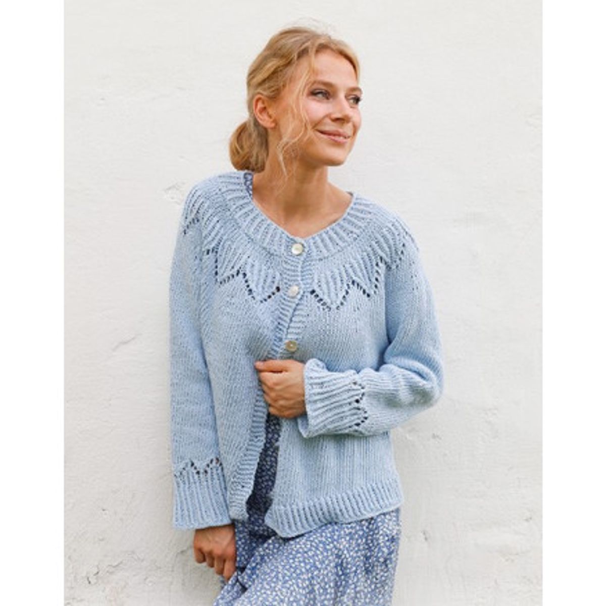 Echo Mountain Cardigan by DROPS Design - Cardigan Strikkeopskrift str. - Medium