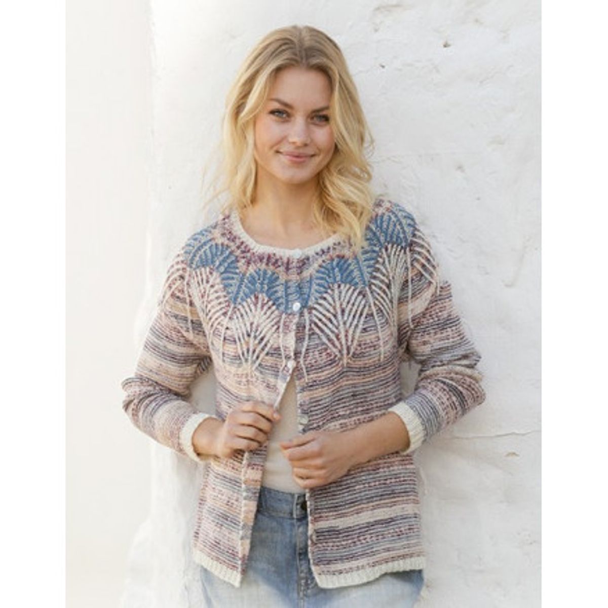 Egyptian Feathers Jacket by DROPS Design - Jakke Strikkeopskrift str. - X-Large