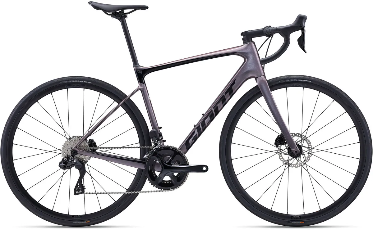 Giant Defy Advanced 1 2024 - Lilla