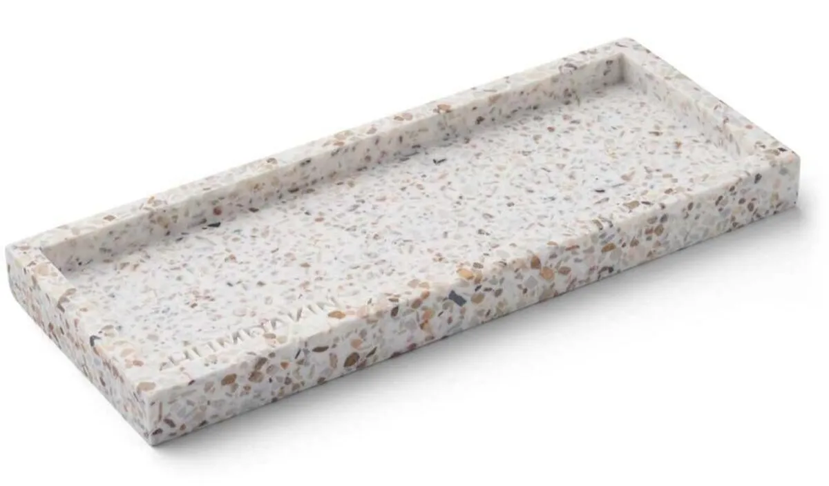 Humdakin Terrazzo Bakke, 10x25x2cm.