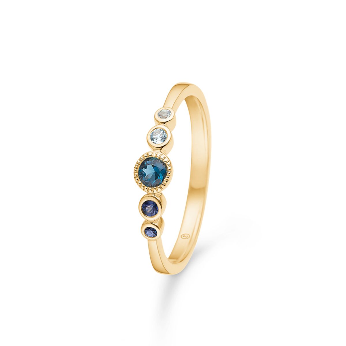 Mads Z Blue Poetry ring i 14 kt. guld med London Blue Topas