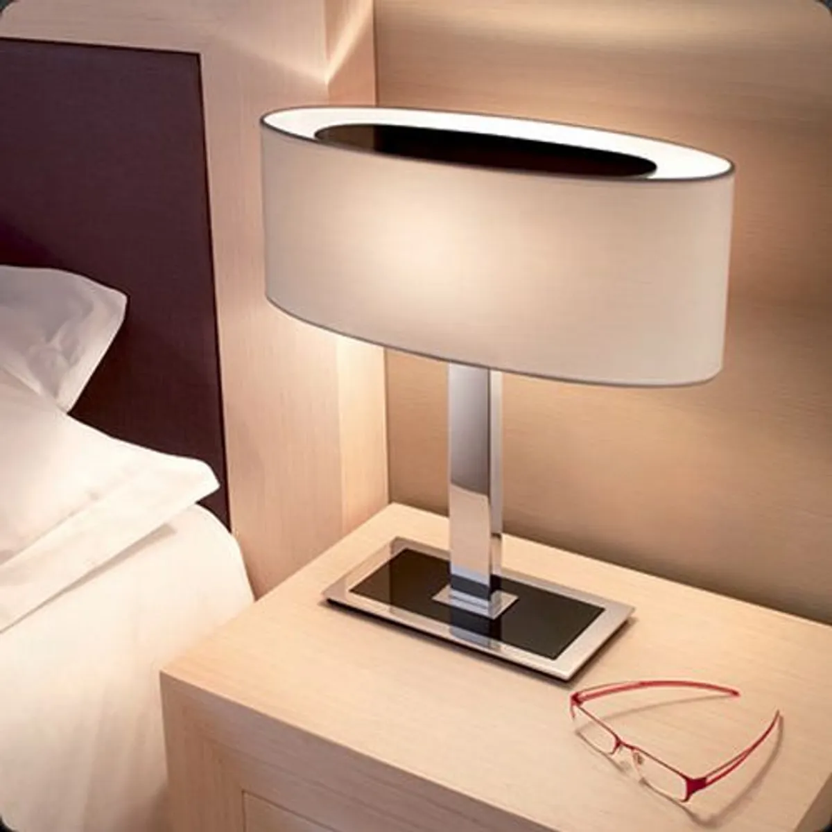 Mei Oval - T bordlampe Bover