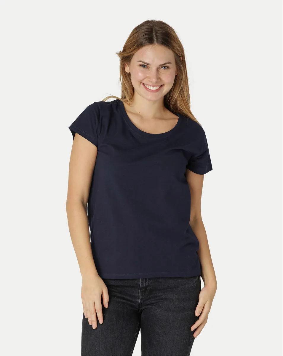 Neutral Dame Loose Fit T-Shirt Navy