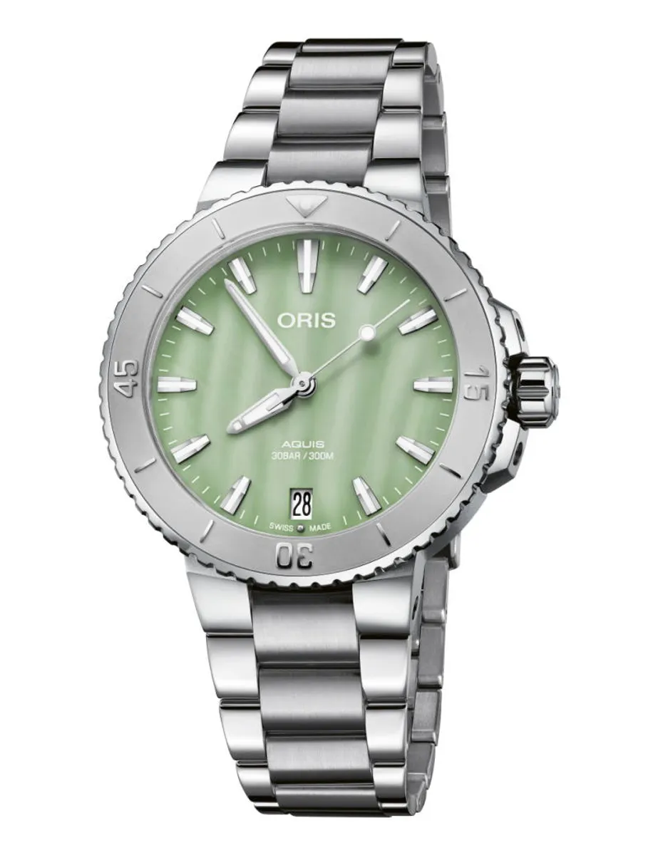 Oris Aquis Date armbåndsur med grøn perlemor urskive - 36,5 mm