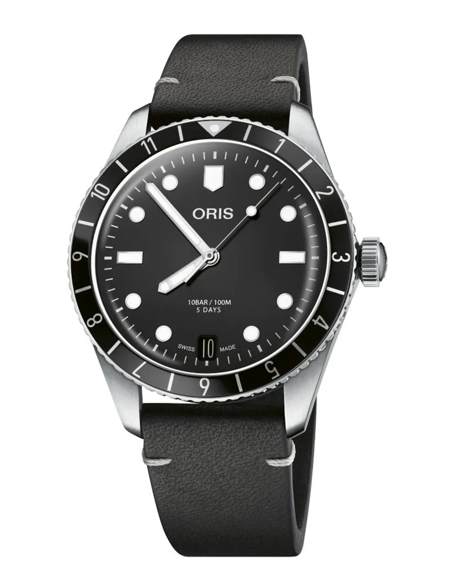 ORIS Divers 65 Date armbåndsur med sort rem - 40mm Cal. 400