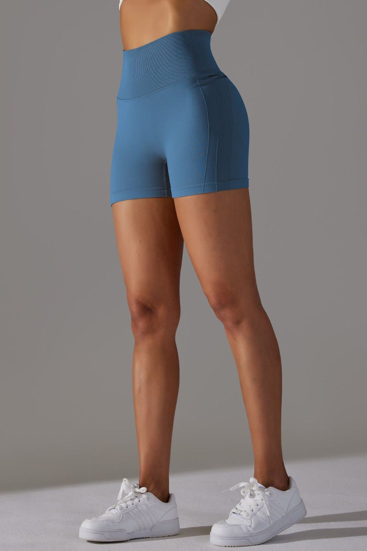 PerformancePro scrunch shorts AquaBlue - Medium / AquaBlue