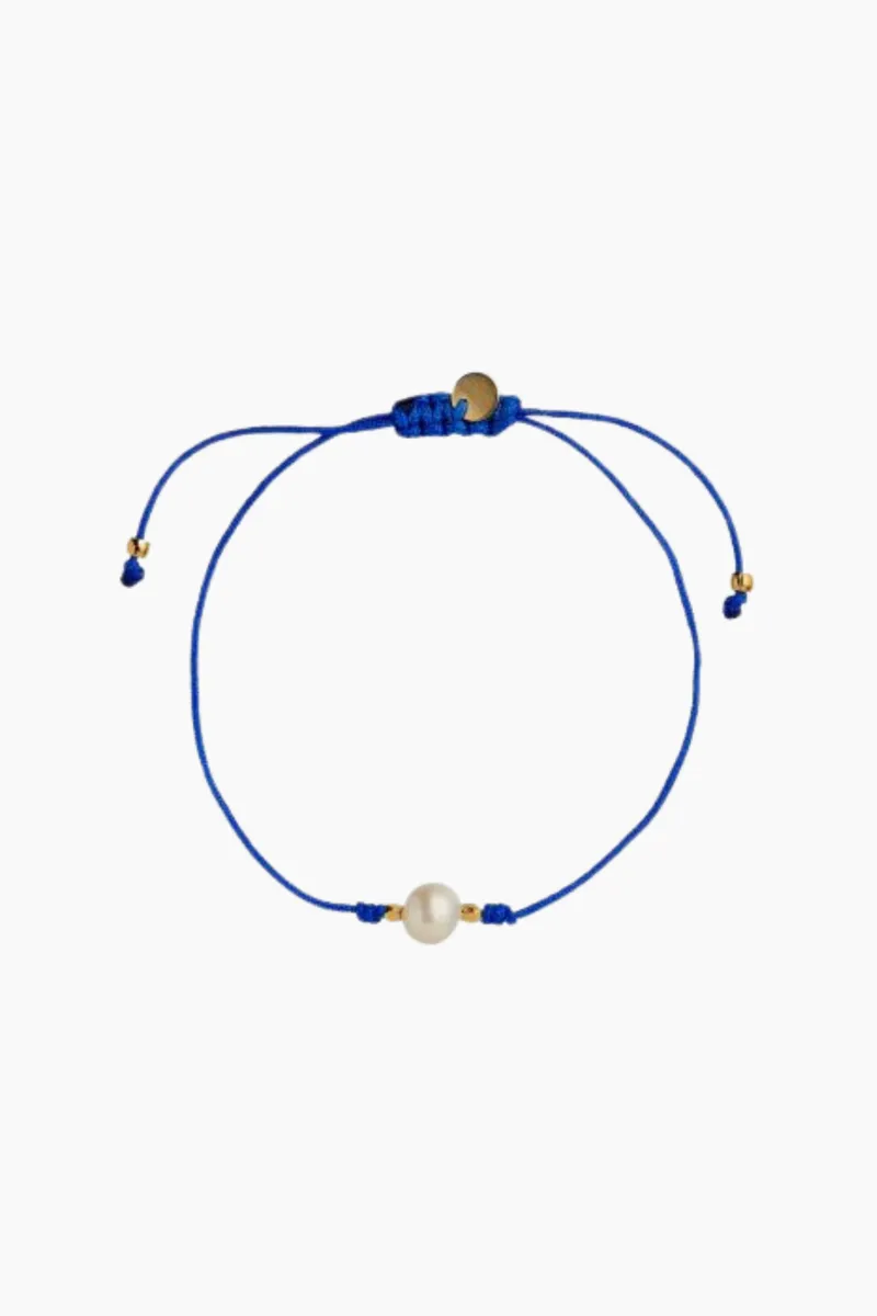 Petit Pearl Berrie Bracelet - Electric Blue Ribbon - Stine A - Blå One Size