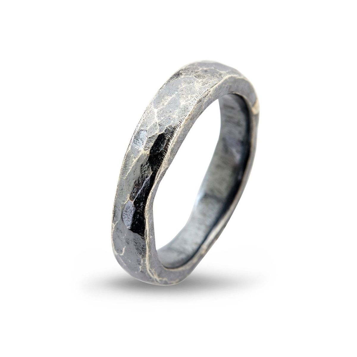 Ring Hammered - 62