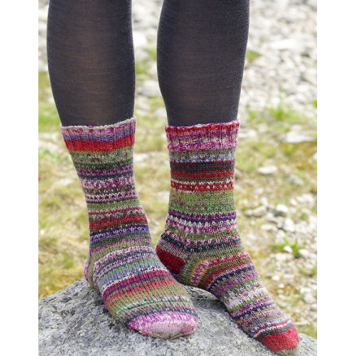 Rock Socks by DROPS Design - Sokker Strikkeopskrift str. 35/37 - 41/43 - 38/40