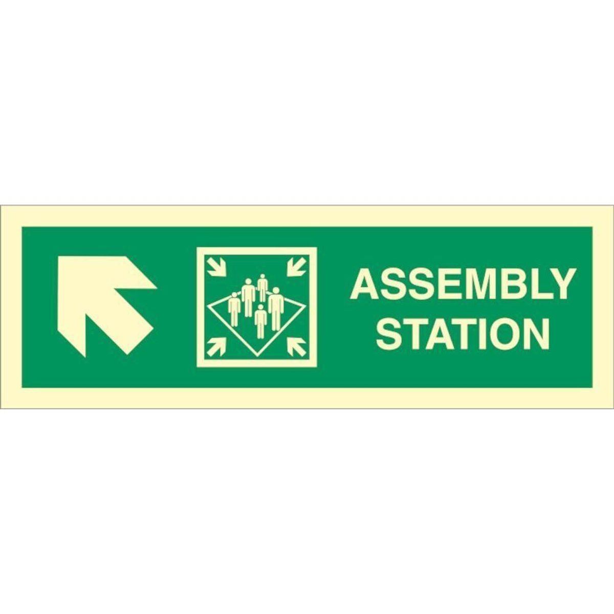 Sign IMO Assembly station arrow up to corner 100051