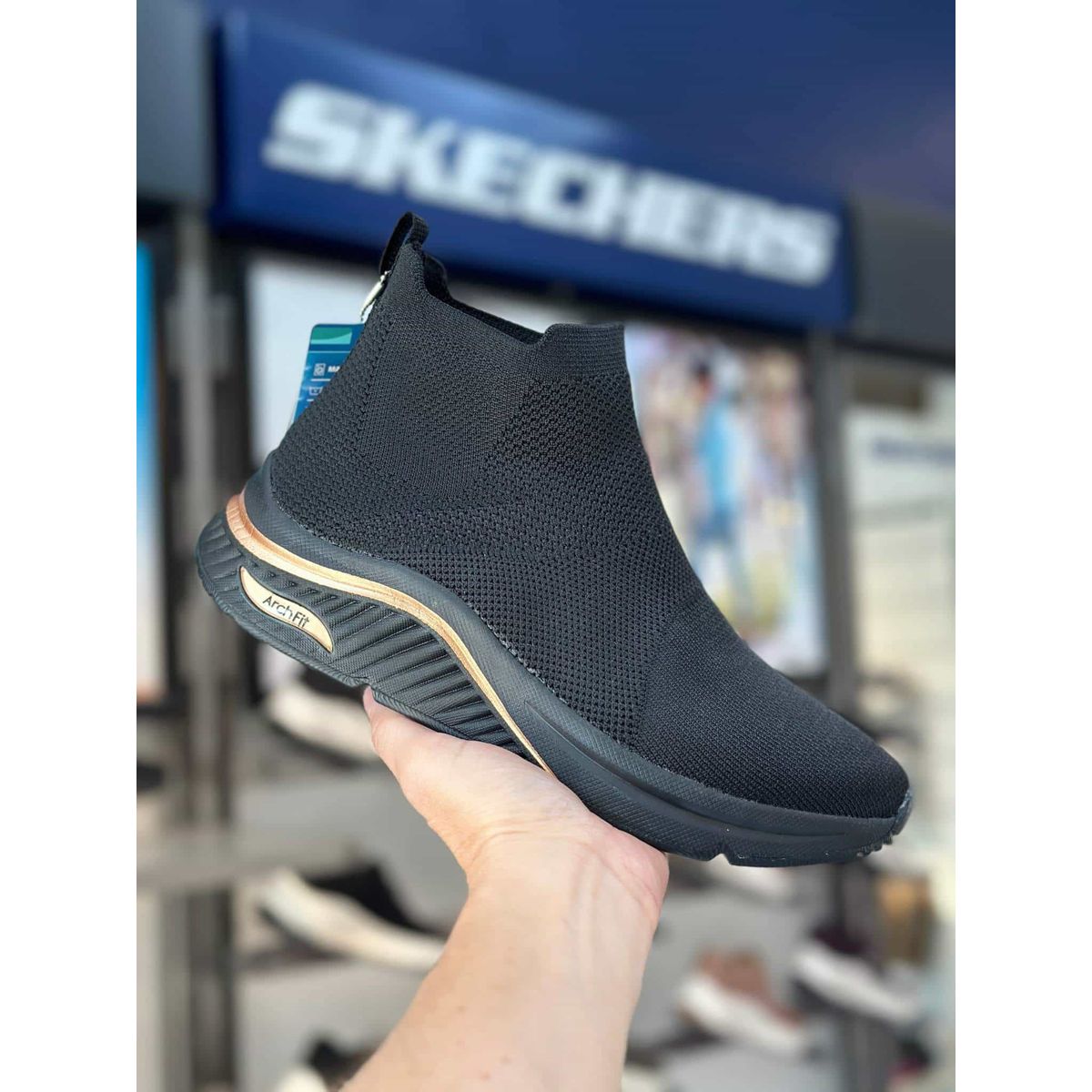 Skechers - Arch Fit S-Miles - Sort 37