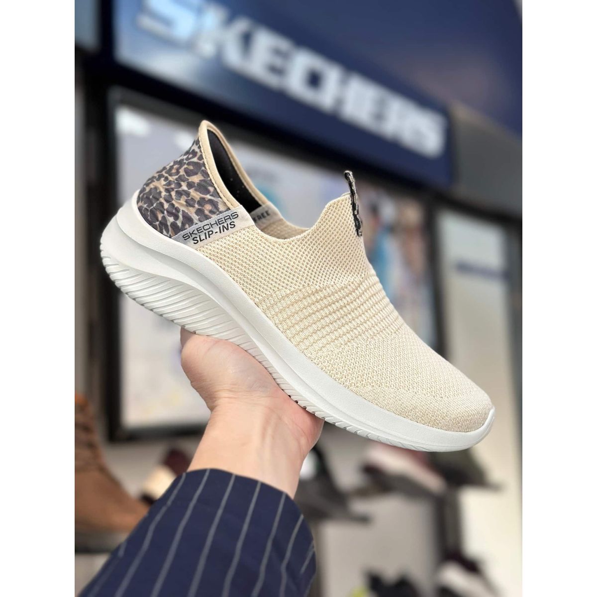 SKECHERS, Dame, Slip-ins: Ultra Flex 3.0 Natural Step - Leopard 36