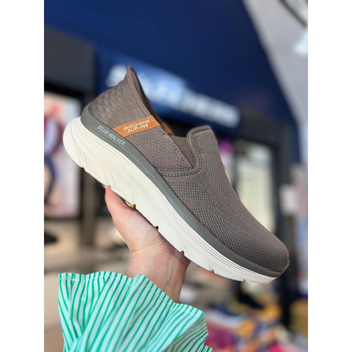 SKECHERS, Herre, Relaxed Fit, Slip-ins: D'Lux Walker - Orford - Brown 41