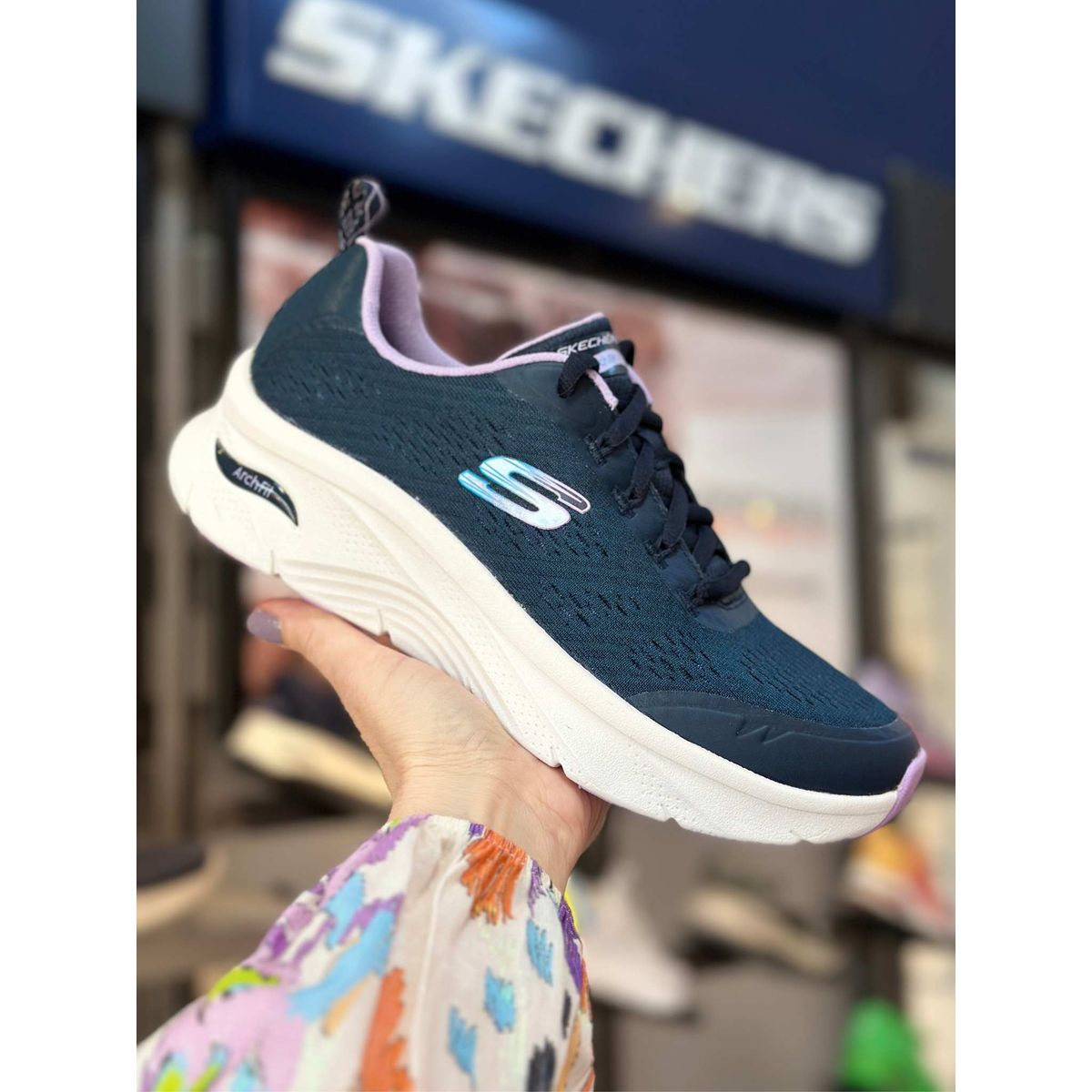 Skechers Relaxed Fit: Arch Fit D'Lux - Navy-Lavendel 37