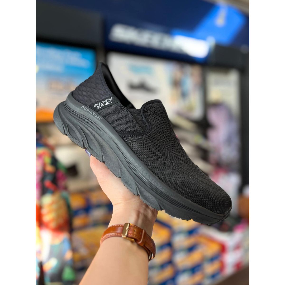 SKECHERS, Relaxed Fit: Slip-ins: D'Lux Walker - Oxford - Black 40