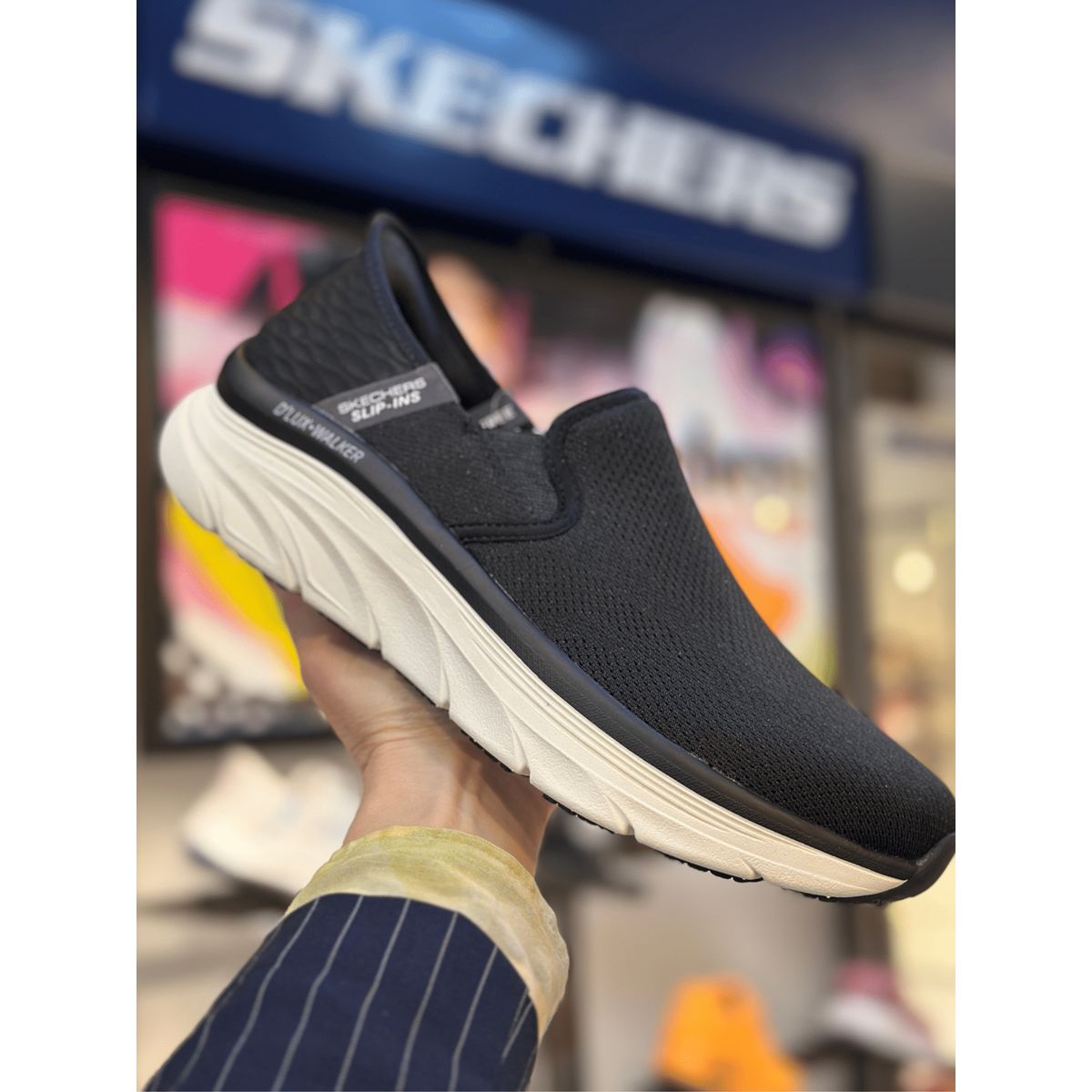 Skechers Slip-ins - D´lux Walker Oxford Black 44