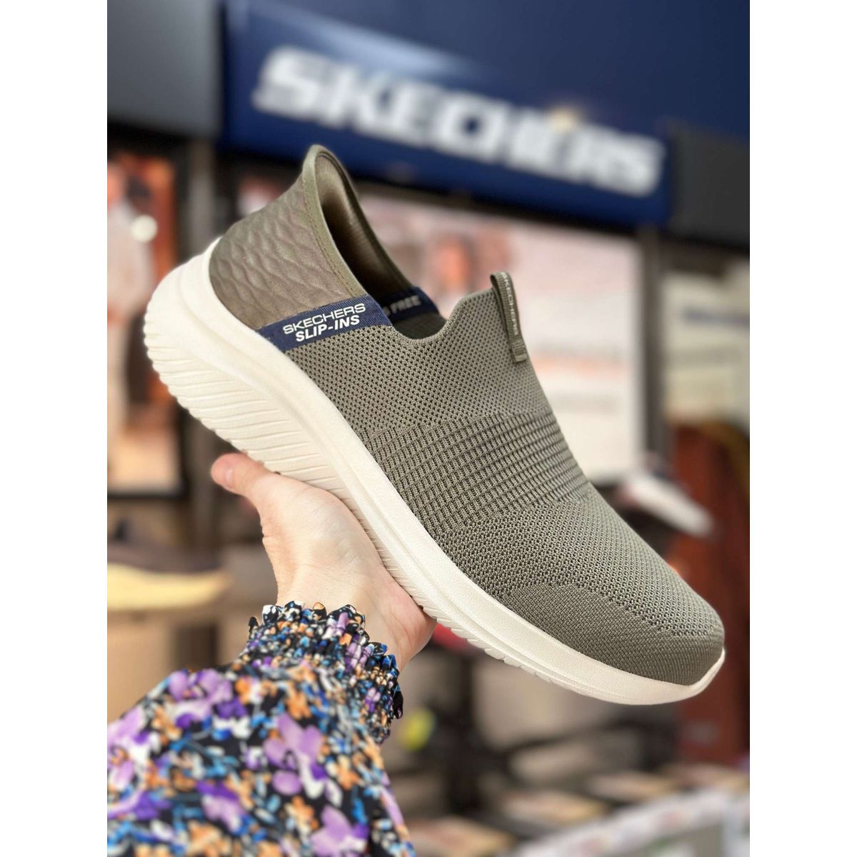 Skechers Slip-ins: Ultra Flex 3.0 - Viewpoint 42