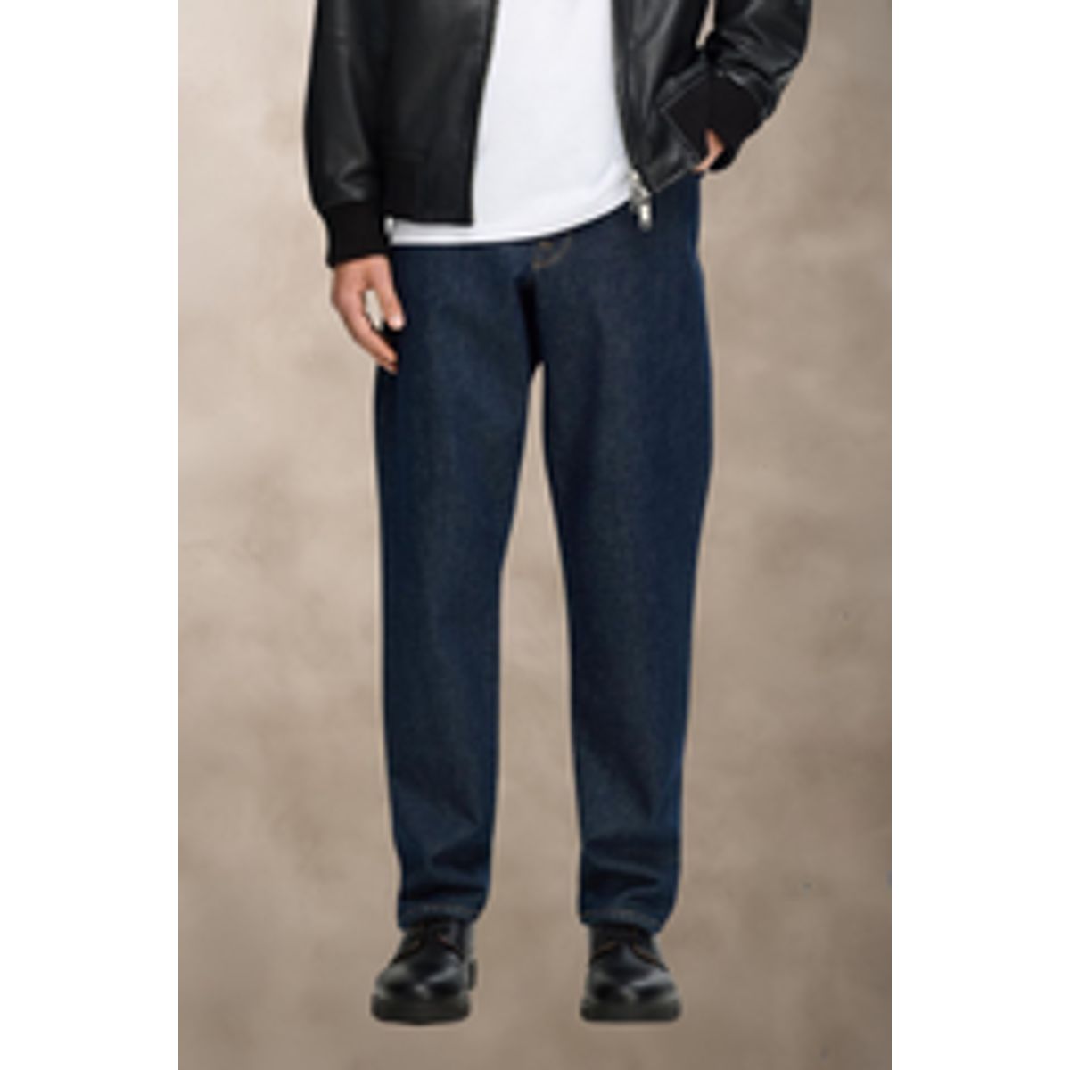 SLH190-REG TAPERED COLE RINSE JEANS