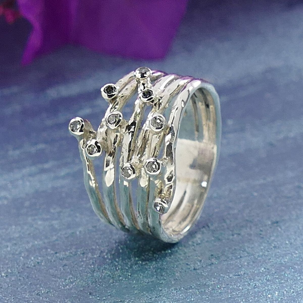 Unika ring med 10 hvide Zirkon sten, 59 (XL)