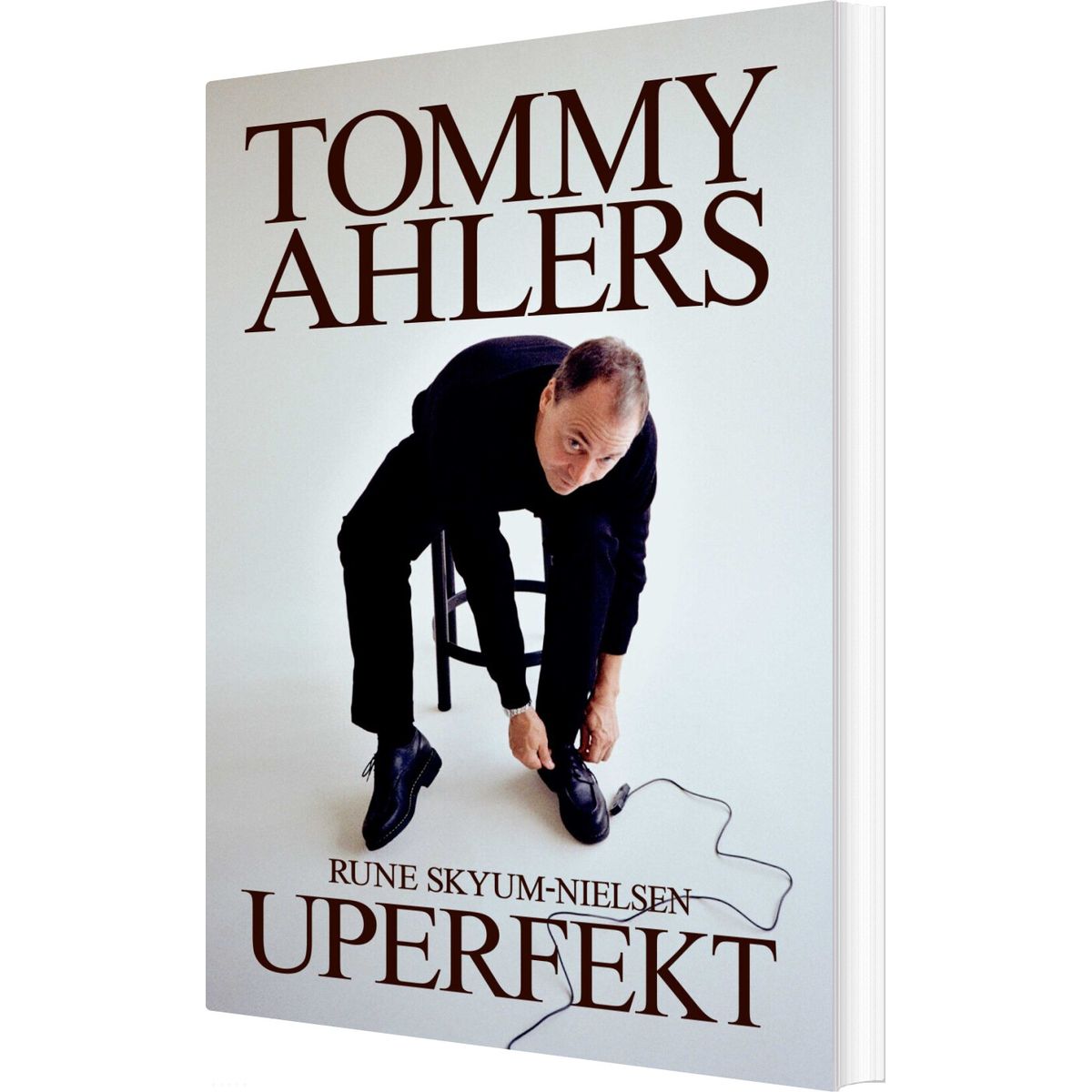 Uperfekt - Tommy Ahlers - Bog