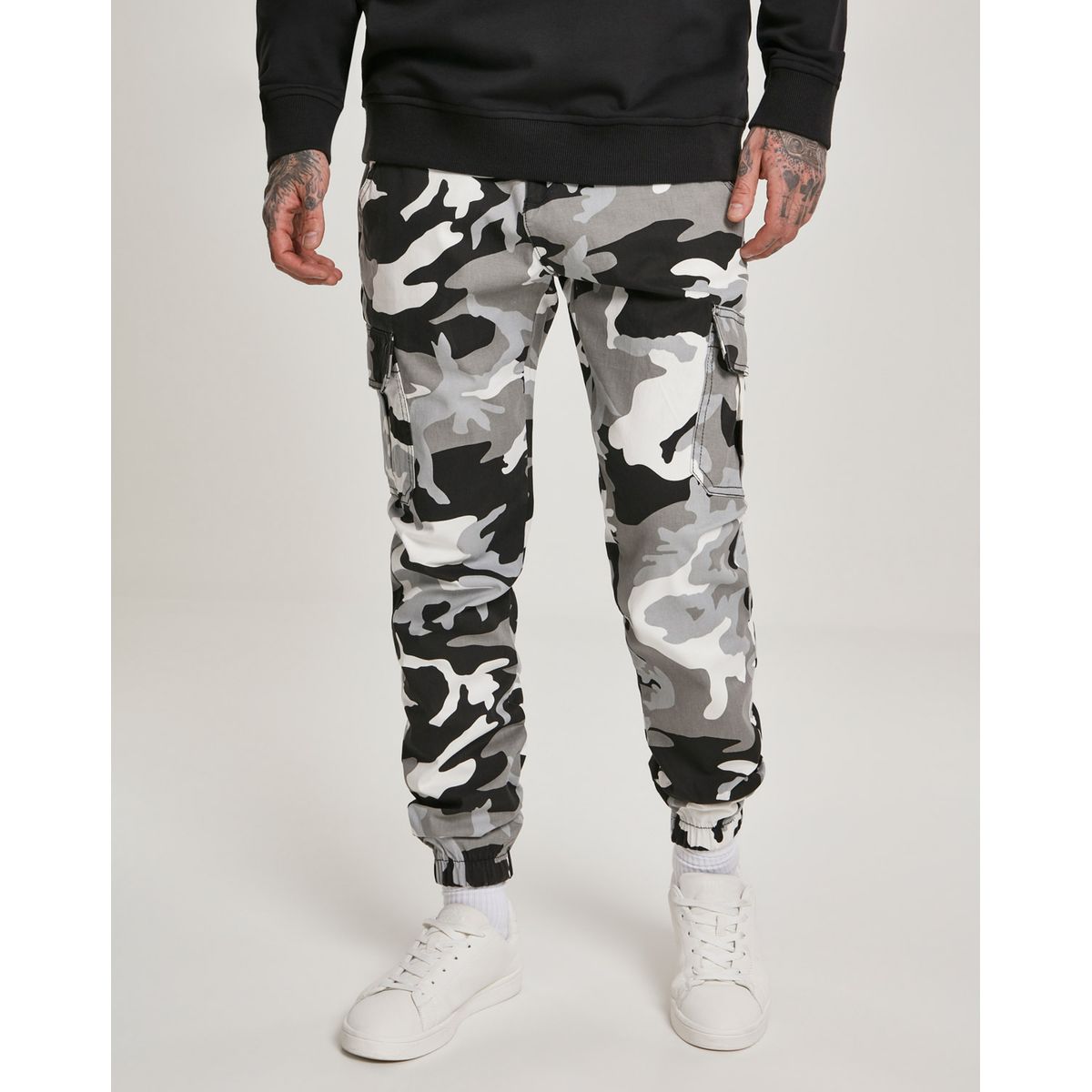 Urban Classics Camo Cargo Joggingbukser 2.0 snow camo 32