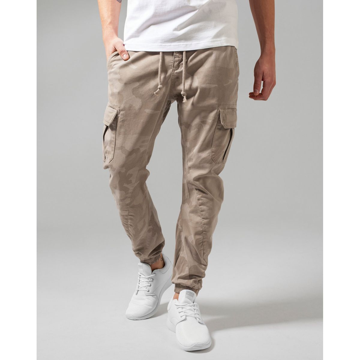 Urban Classics Camo Cargo Joggingbukser Sand camo