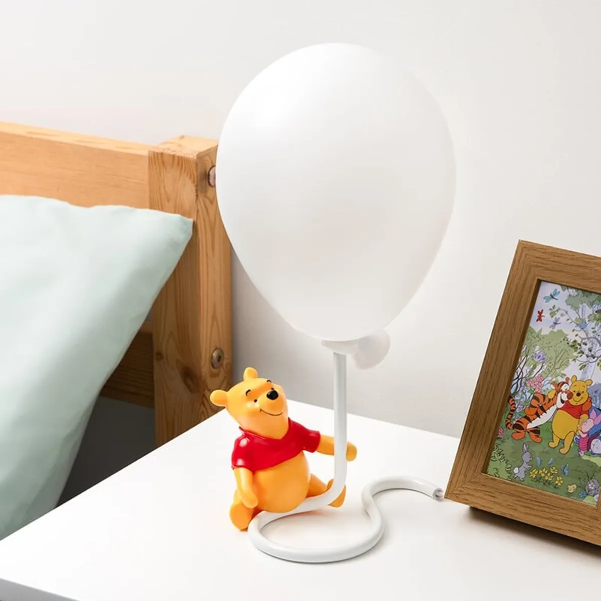 Winnie The Pooh Balloon Light