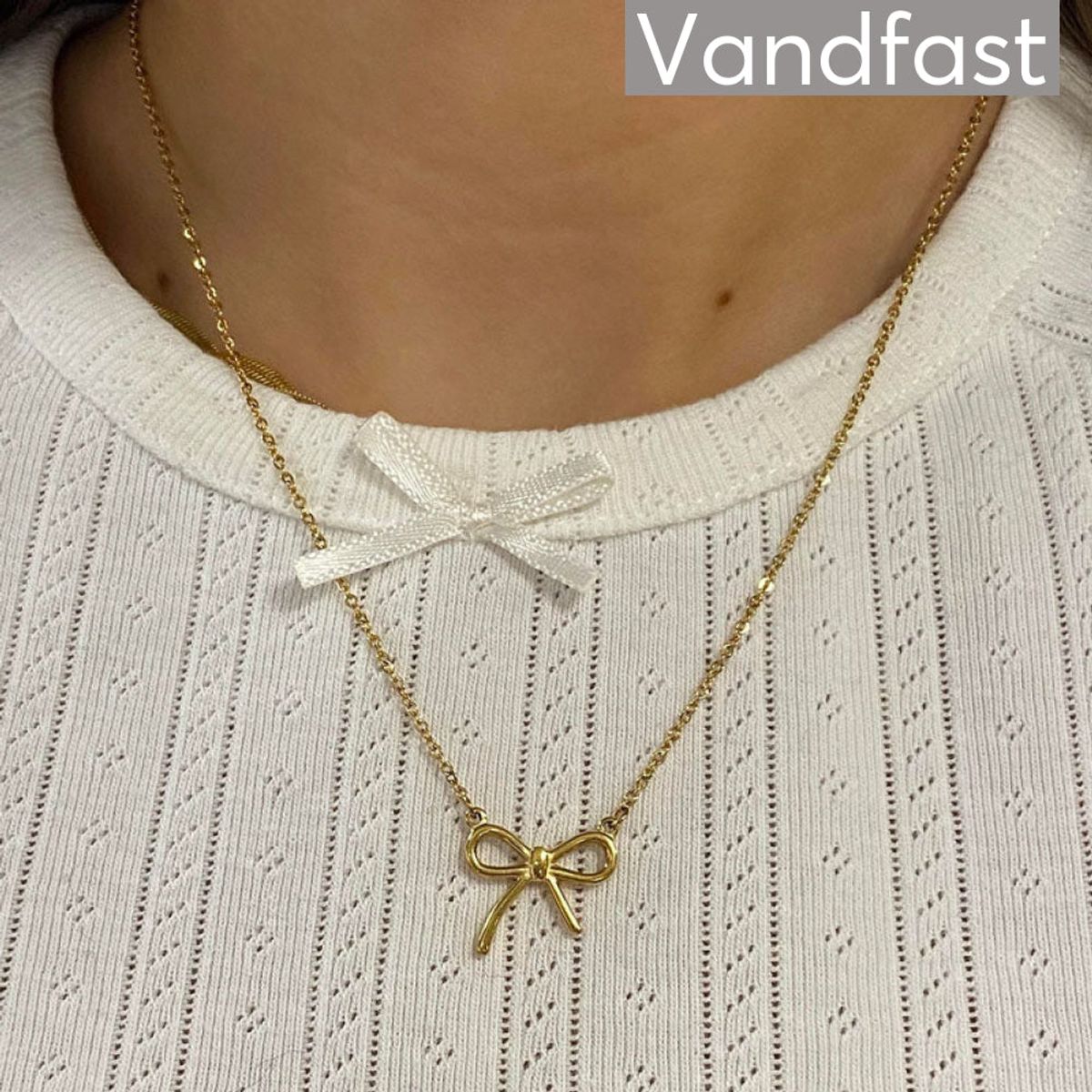 ANNEBRAUNER Bow Necklace