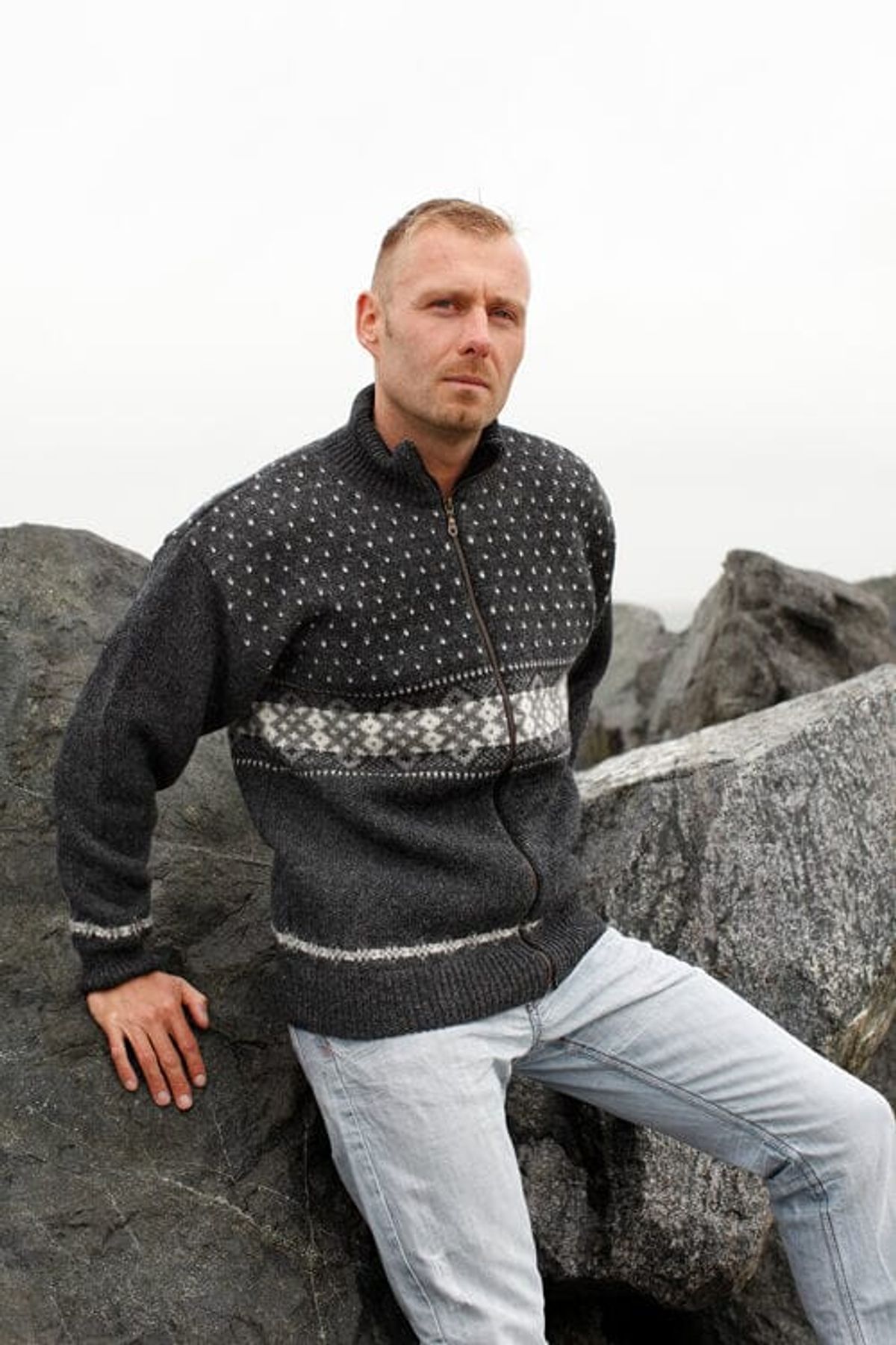 Charm - Norsk Windstopper Cardigan - Mørkegrå