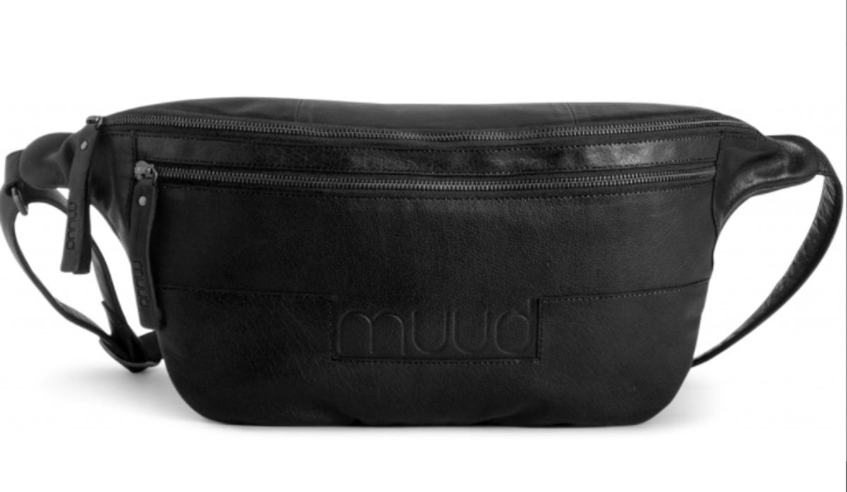 muud Vegas XL oversized bumbag, læder, sort