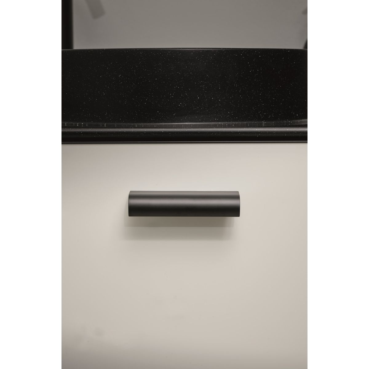 Furnipart - Invert Handle - greb i aluminium