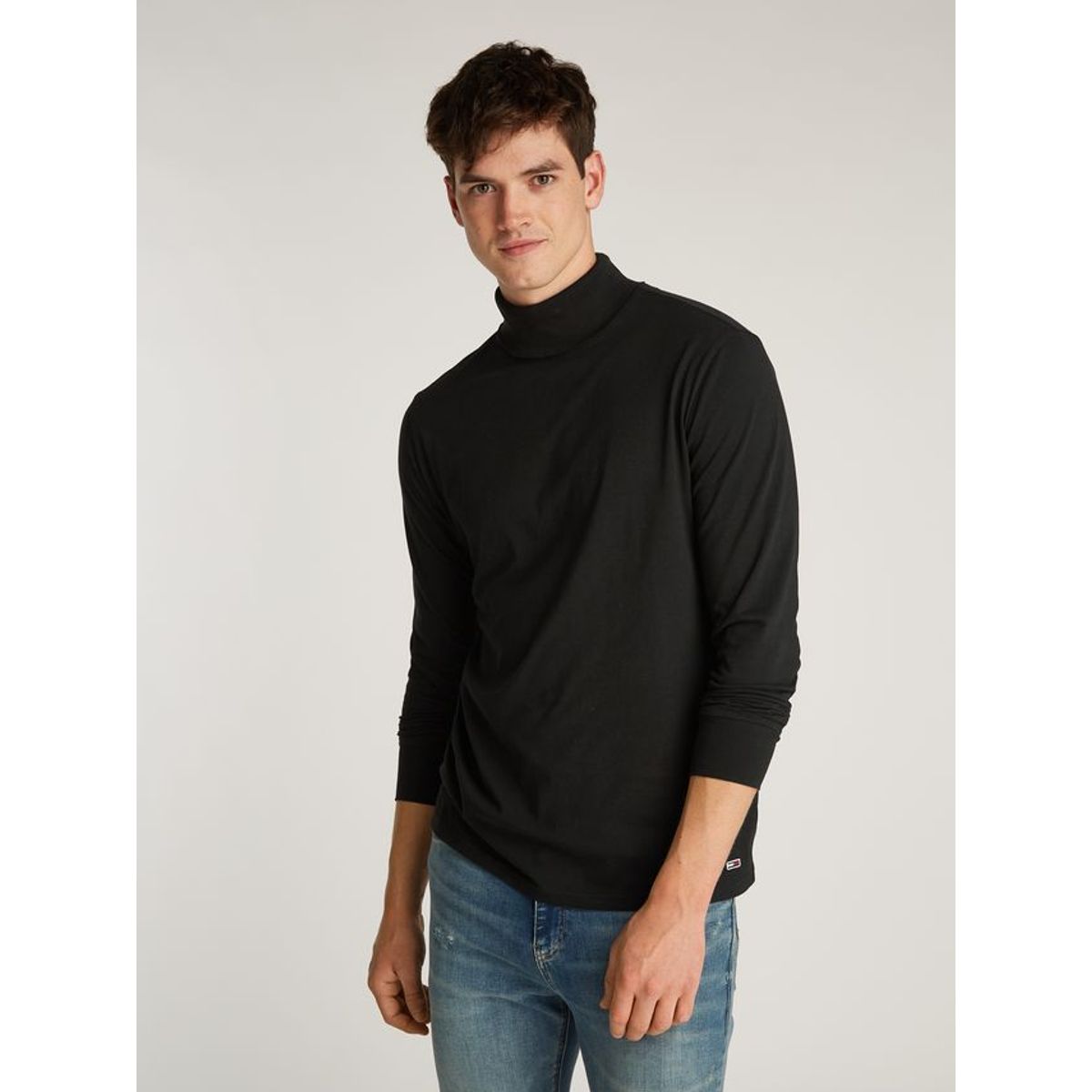 TJM SLIM TURTLENECK TEE