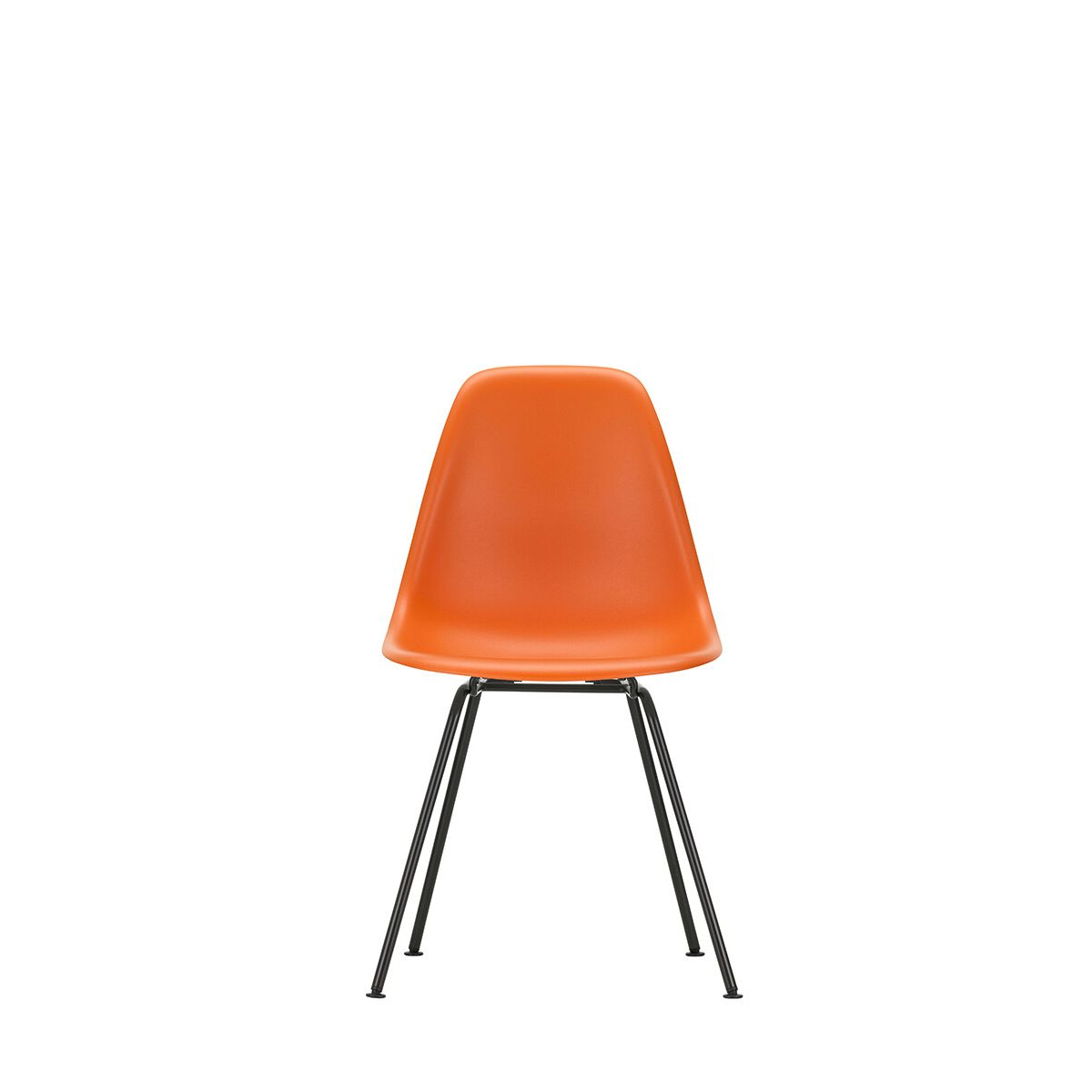 Eames Plastic Side Chair DSX, sort pulverlakeret fra Vitra (Rusty Orange)