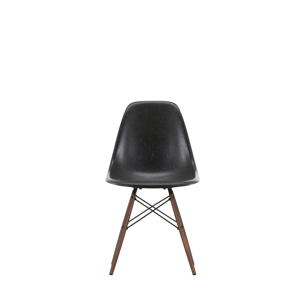 Eames Fiberglass Chair DSW, mørkbejdset ahorn fra Vitra (Eames Elephant Hide Grey)