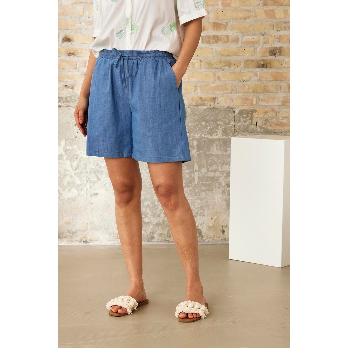 IN FRONT Janne Shorts, Farve: Denim Light Blue, Størrelse: L, Dame