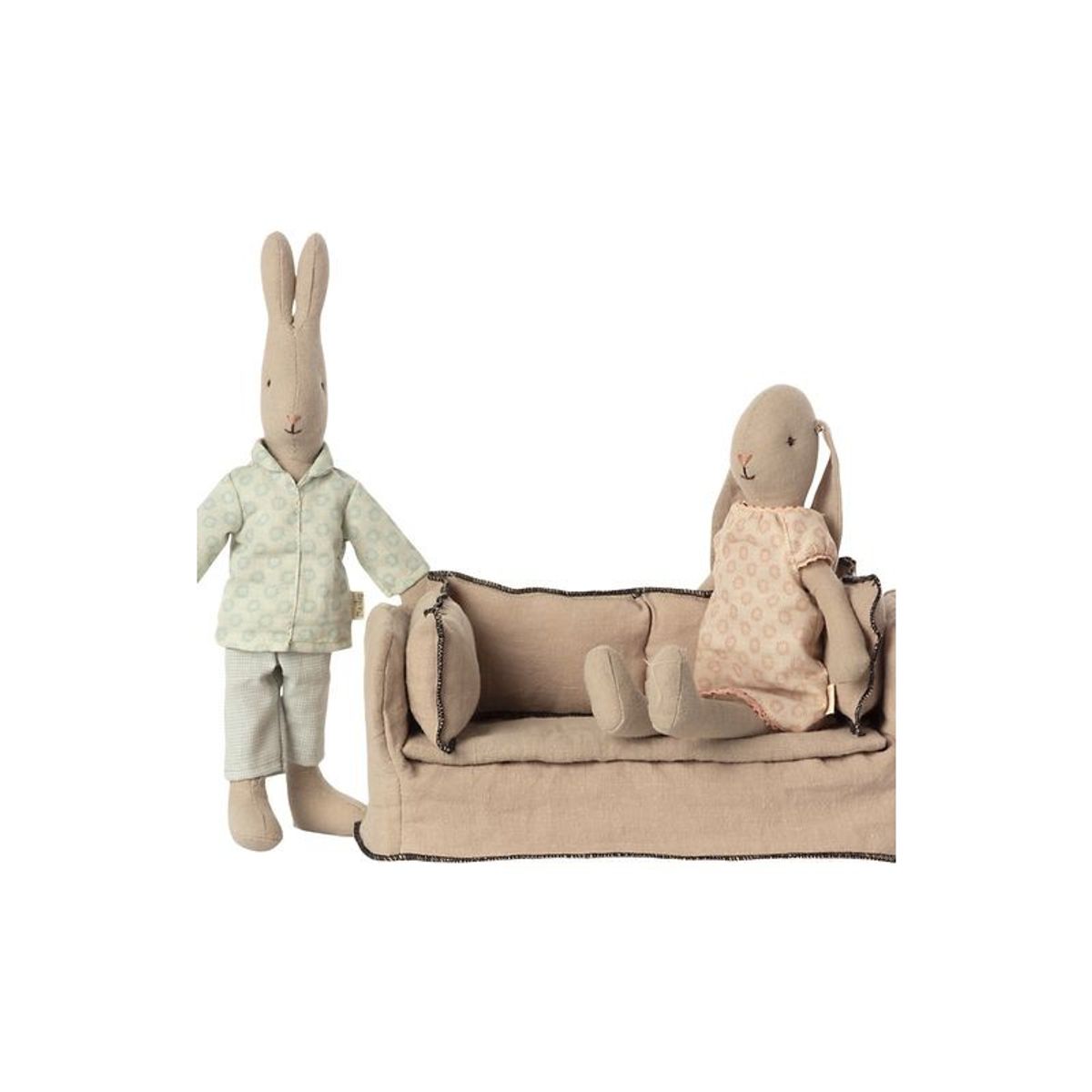 Miniature sofa sandfarvet m/ sorte kanter - Maileg