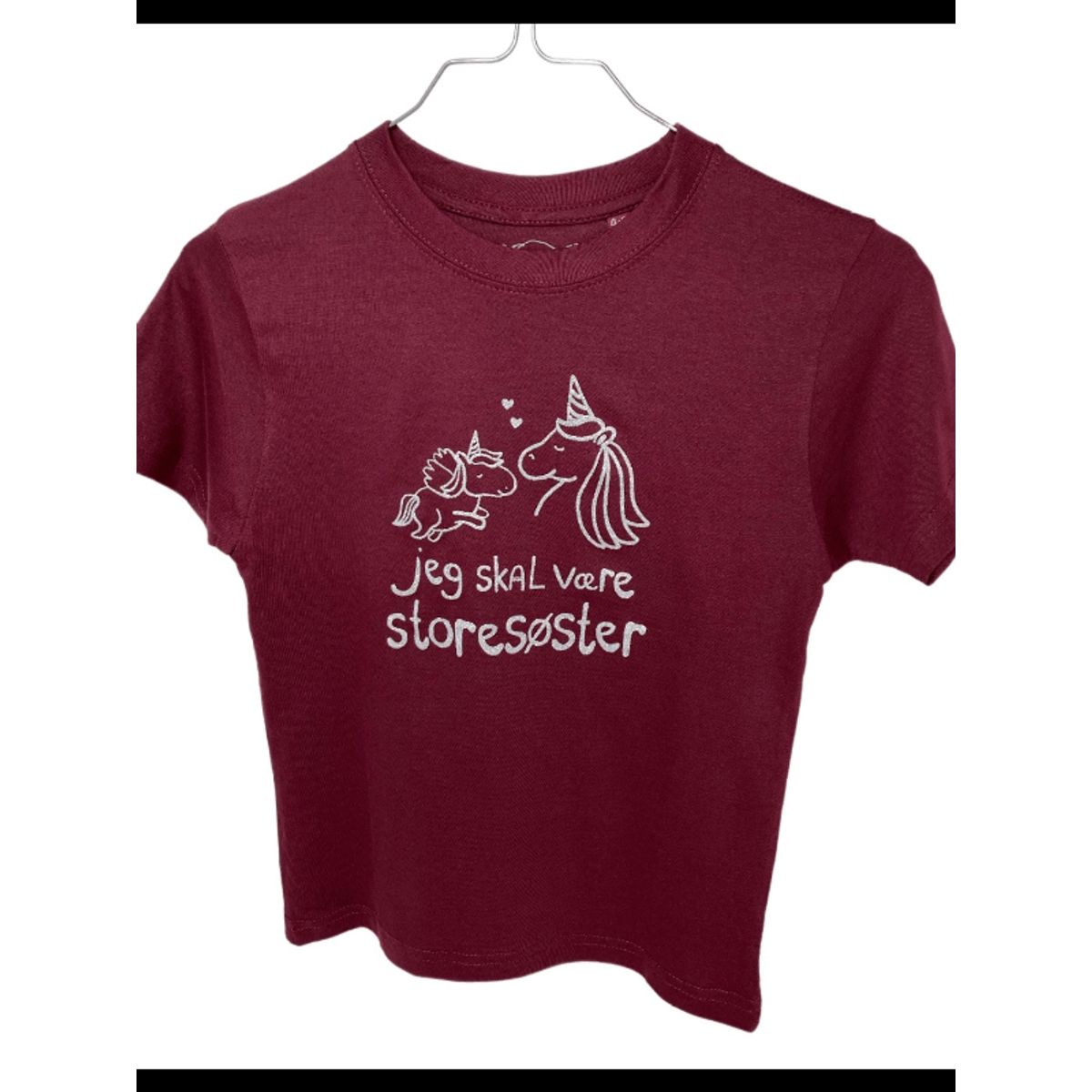 Jeg Skal Være Storesøster T-shirt S/S Enhjørning Burgundy - Jeg skal være storesøster T-Shirt - Legekammeraten.dk