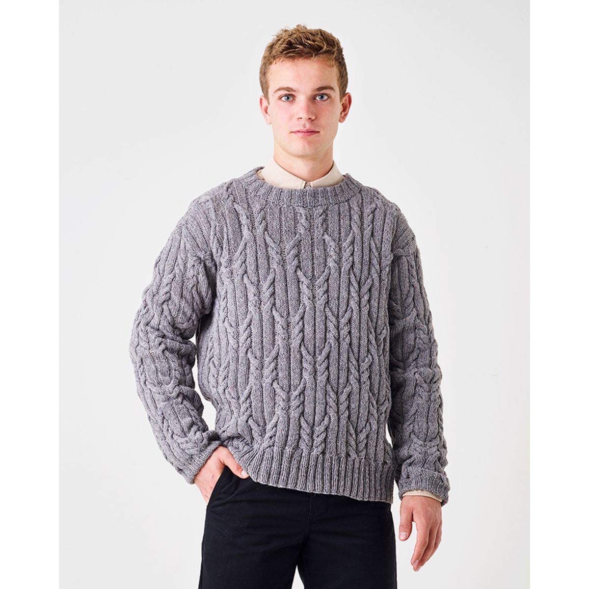 Sweater med snoninger