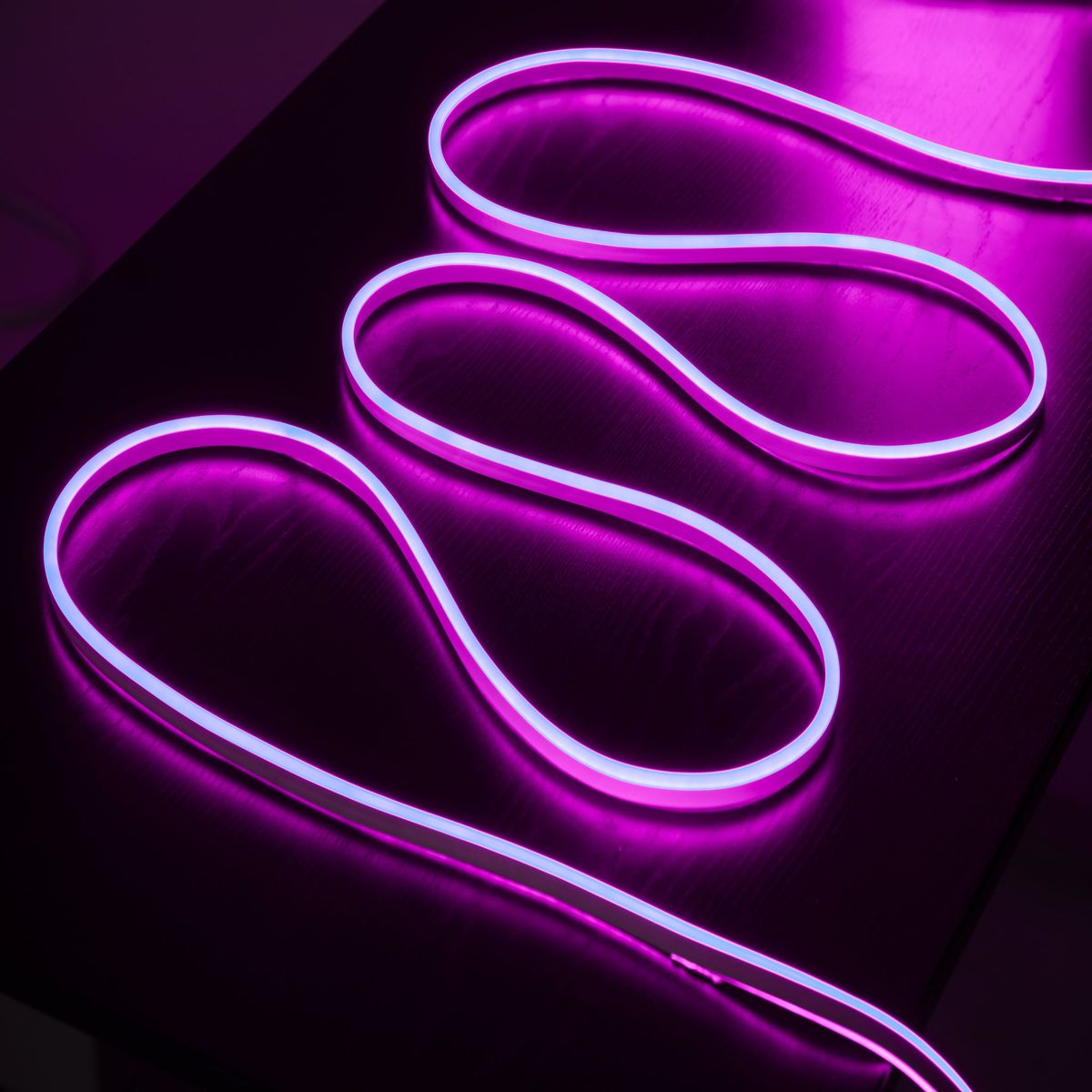 Lightish Neon Flex Pr. Meter Ip67 Pink