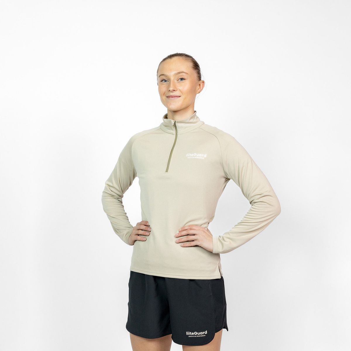 GROUND-TECH 1/4 ZIP SHIRT (WOMEN) - Beige