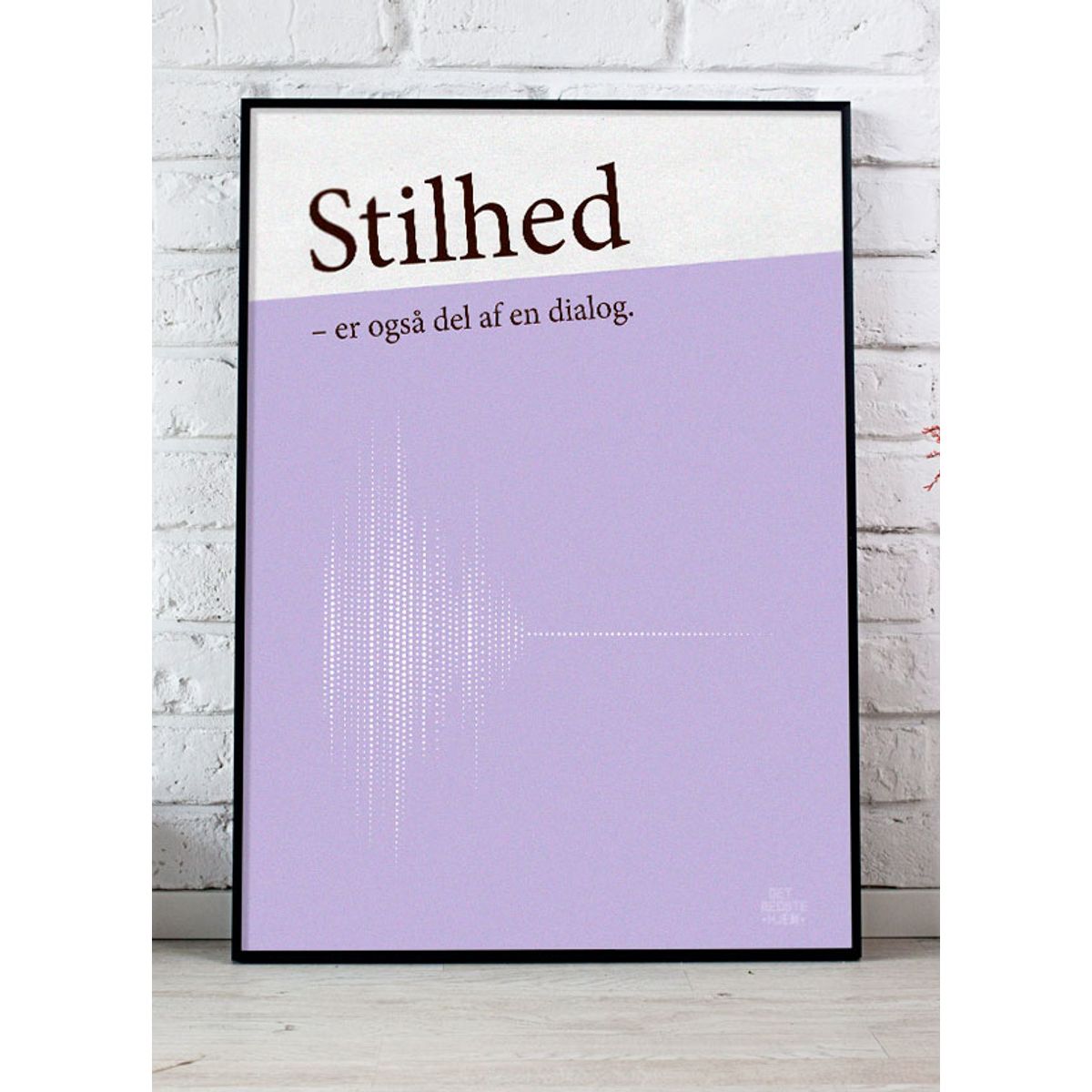 Stilhed - er også del af en dialog-plakat (lilla) - Download PDF og print selv i mange formater kr. 299